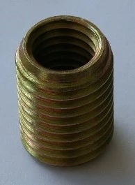 Réduction du filetage de M16 à M10